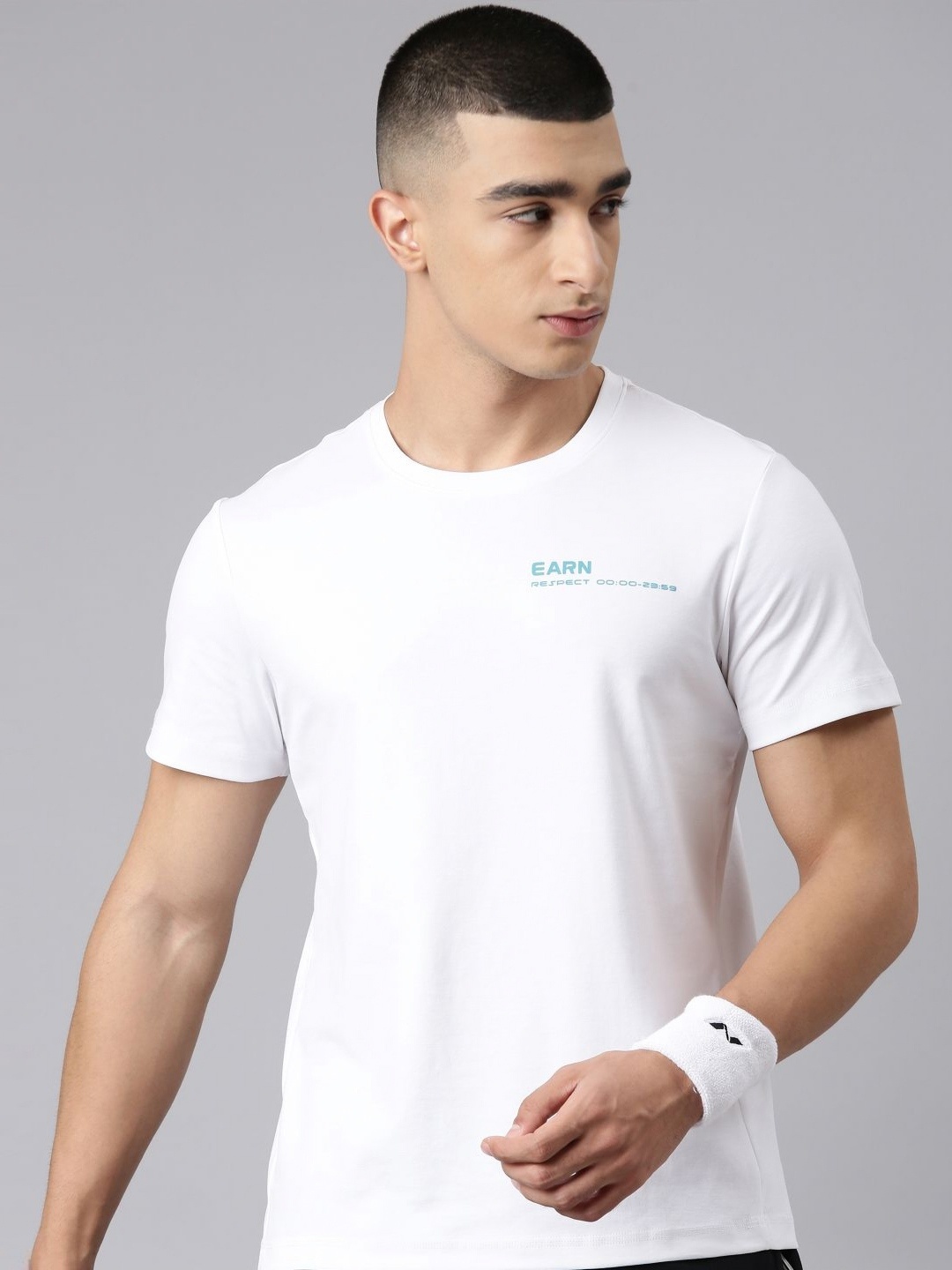 

Xtep Men Stretchex Solid Round Neck Cotton T-shirt, White