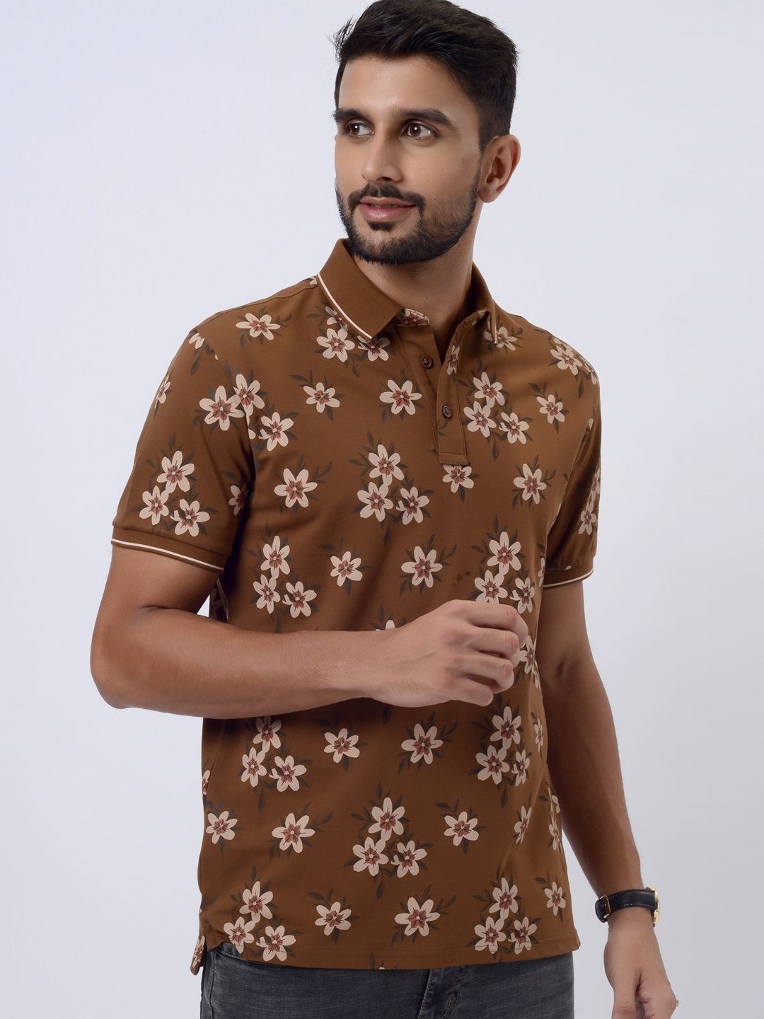 

JADE BLUE Men Floral Printed Polo Collar Pure Cotton Pockets Slim Fit T-shirt, Brown