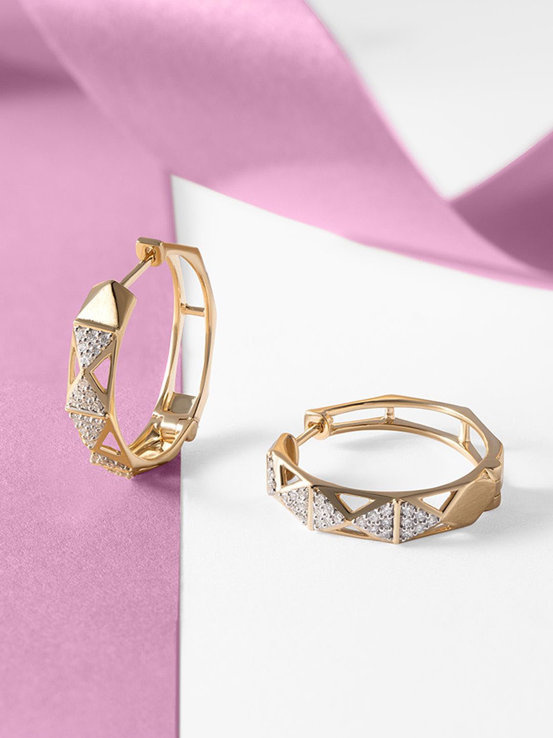 

Mia by Tanishq Women Geometric Luxe 14 KT Gold & Diamond Hoop Earrings - 5.036g, Yellow