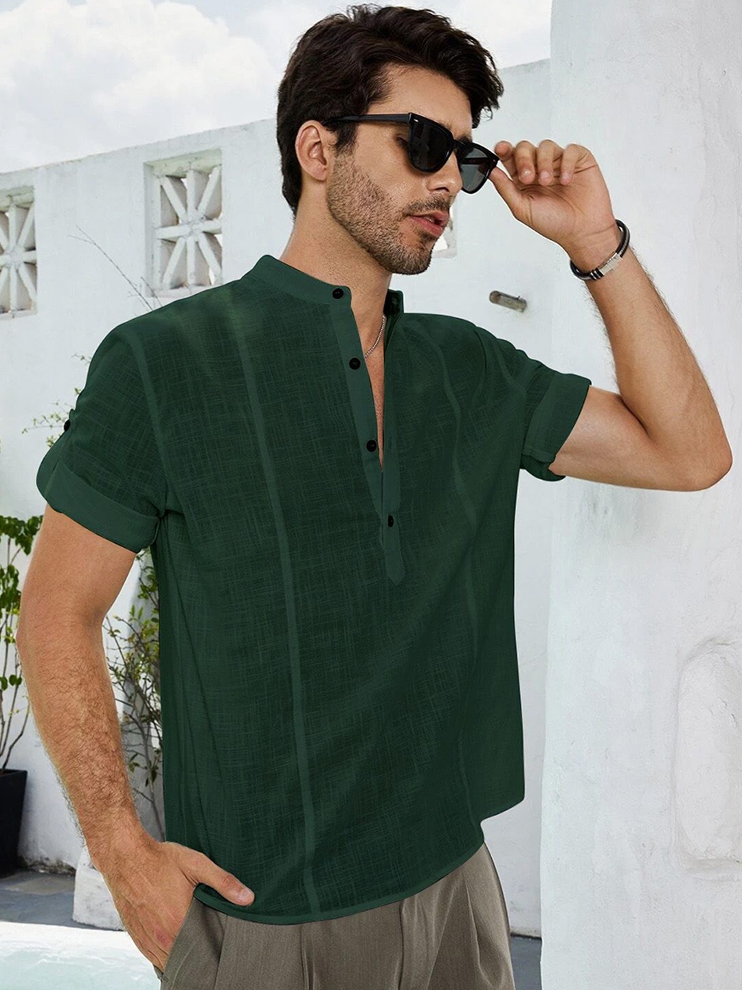 

Anouk Men Mirror Work Short Kurta, Green