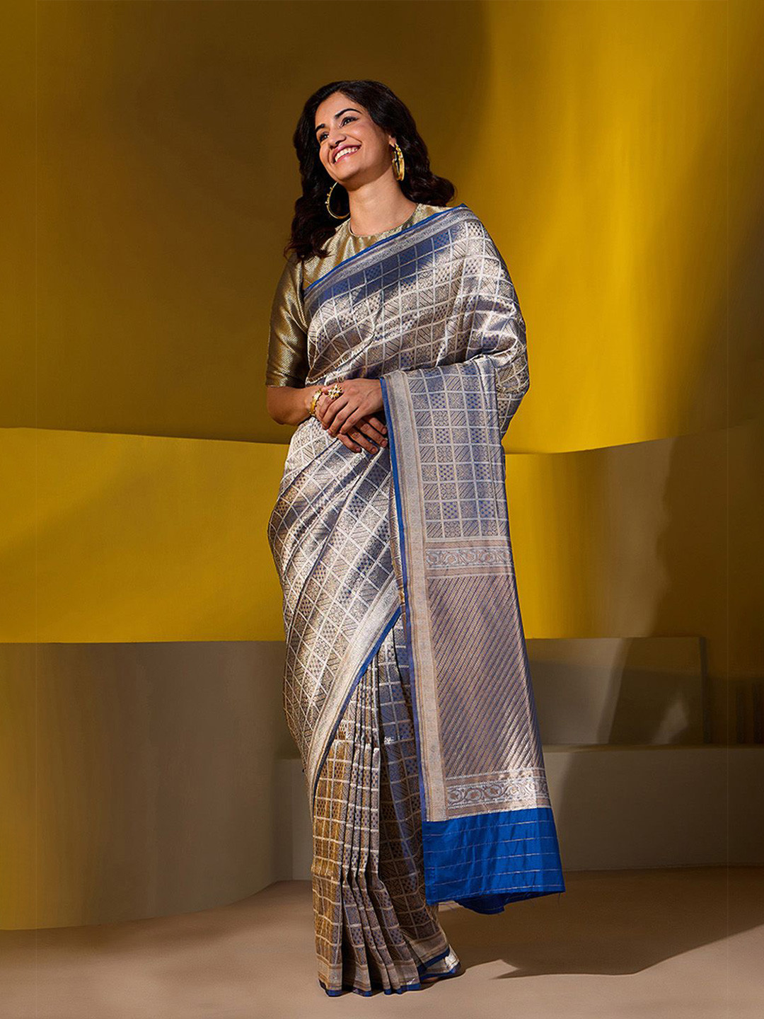 

Taneira Woven Design Zari Tissue Banarasi Saree, Blue