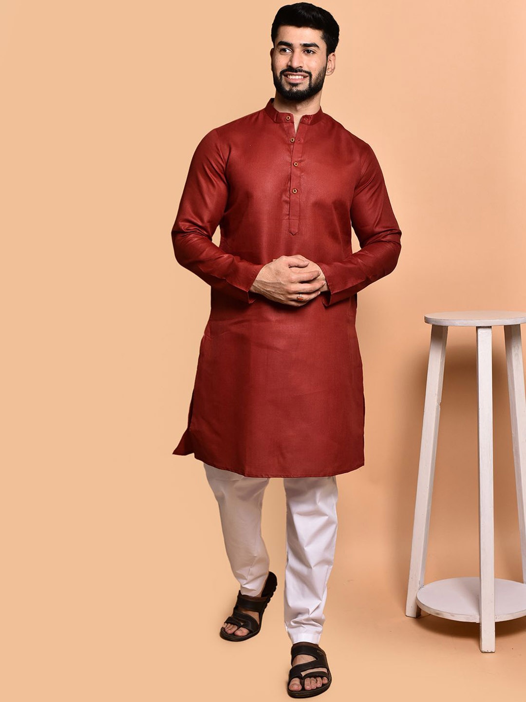 

PRINTCULTR Men Regular Pure Cotton Kurta with Trousers, Red