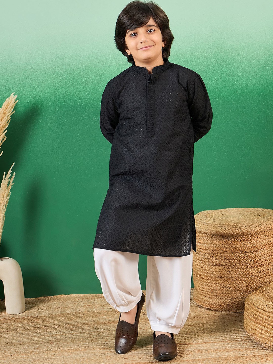 

Sangria Boys Chikankari Embroidered Kurta With Patiala, Black