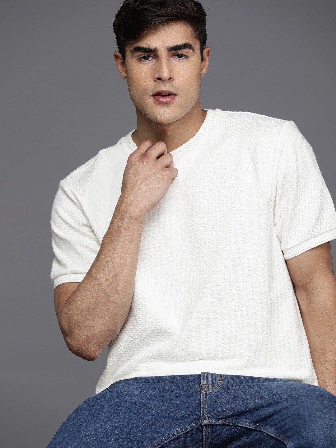 

NEXT Men Self Design T-shirt, White