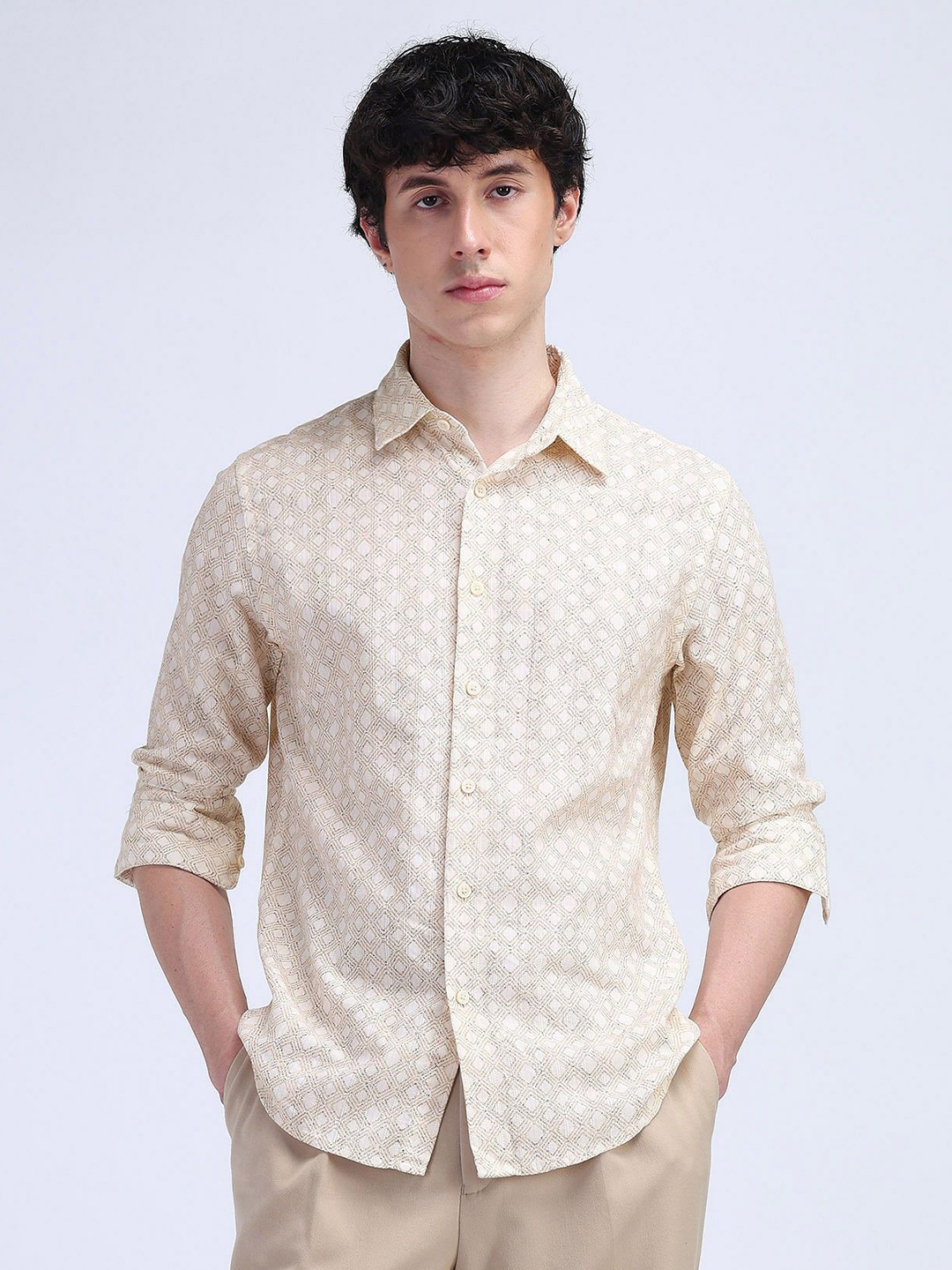 

Flying Machine Men Modern Slim Fit Opaque Printed Casual Shirt, Beige