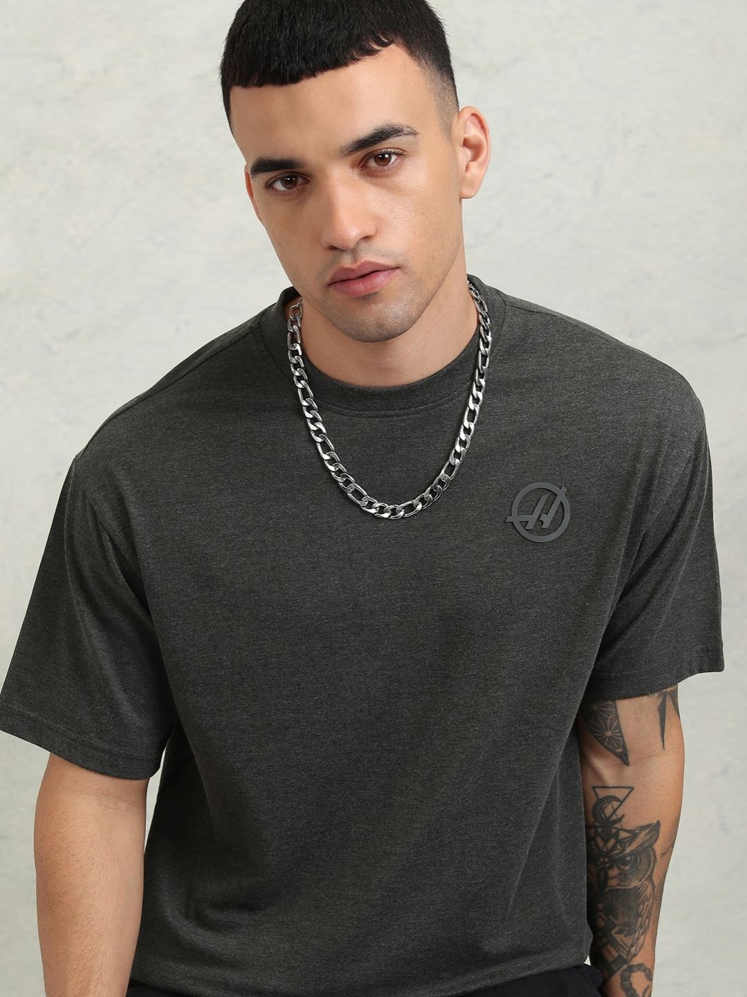 

HIGHLANDER Men Brand Logo Printed T-shirt, Grey