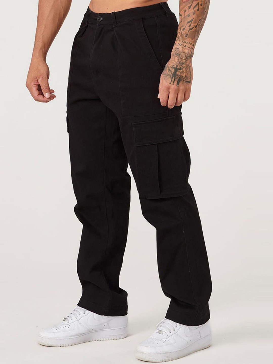 

StyleCast x Revolte Men Pleated Cargo Trousers, Black