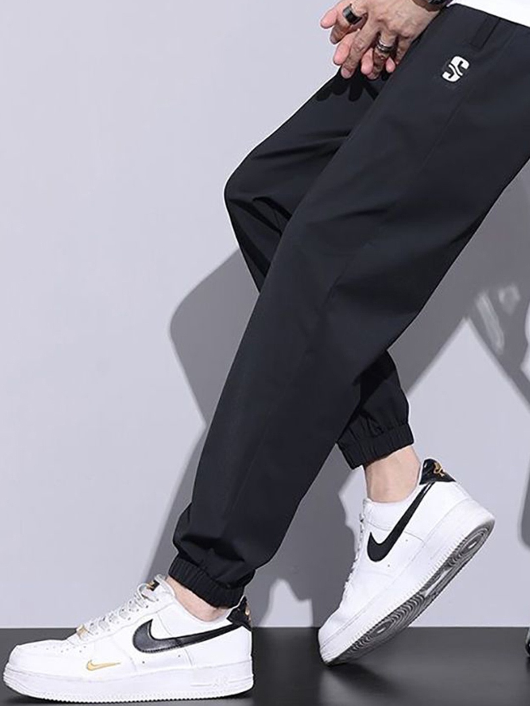 

StyleCast x Revolte Men Chinos Trousers, Black