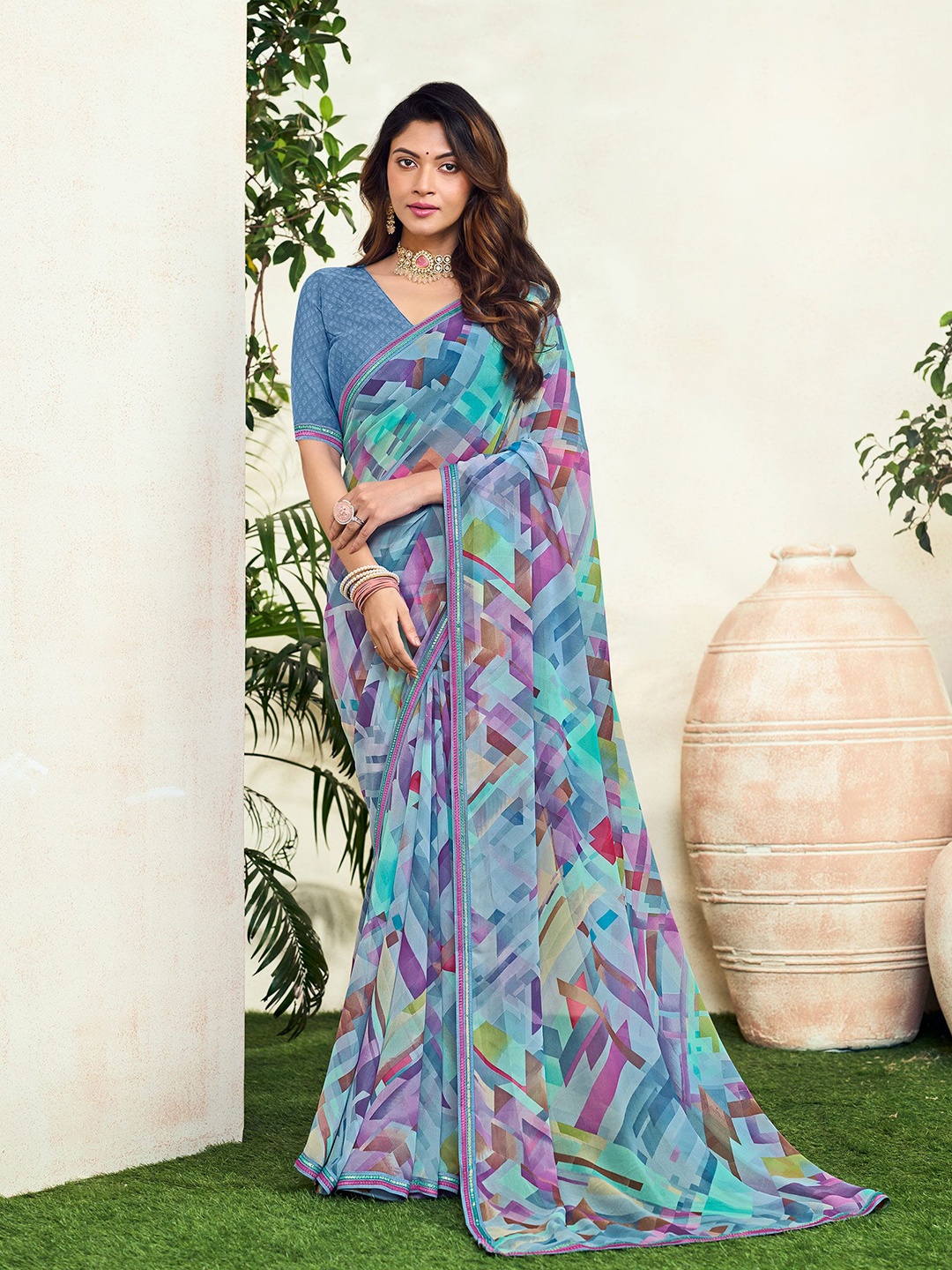 

Laxmipati Embroidered Poly Georgette Saree, Purple