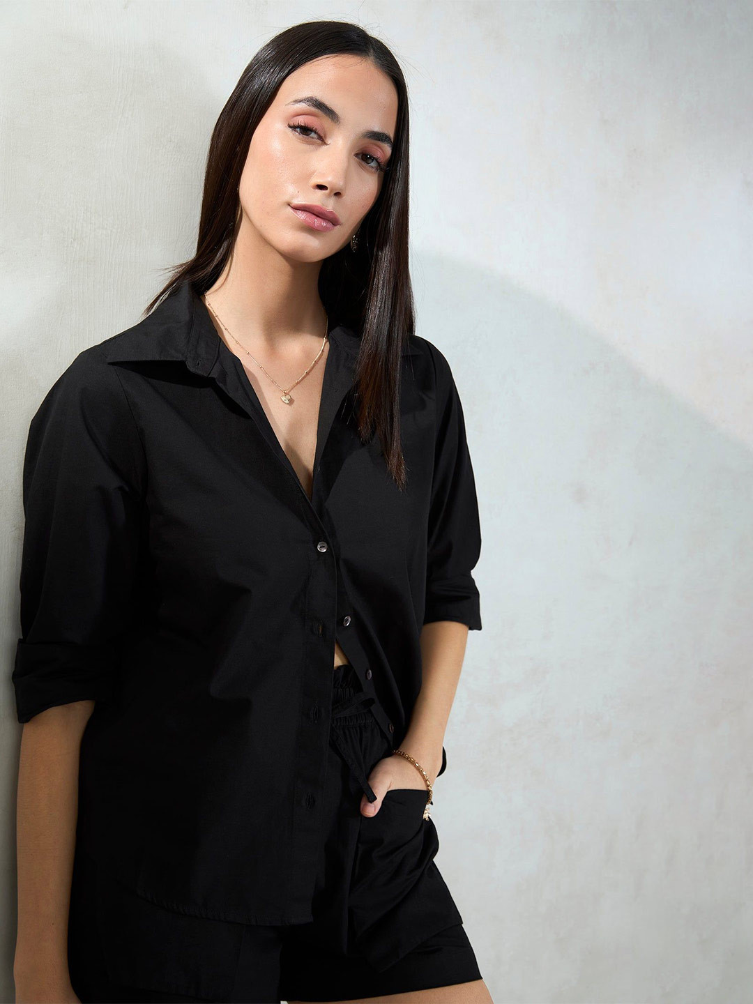 

Virgio Women Cotton Shirt Collar Regular Length Solid Regular Sleeve Shirt, Black
