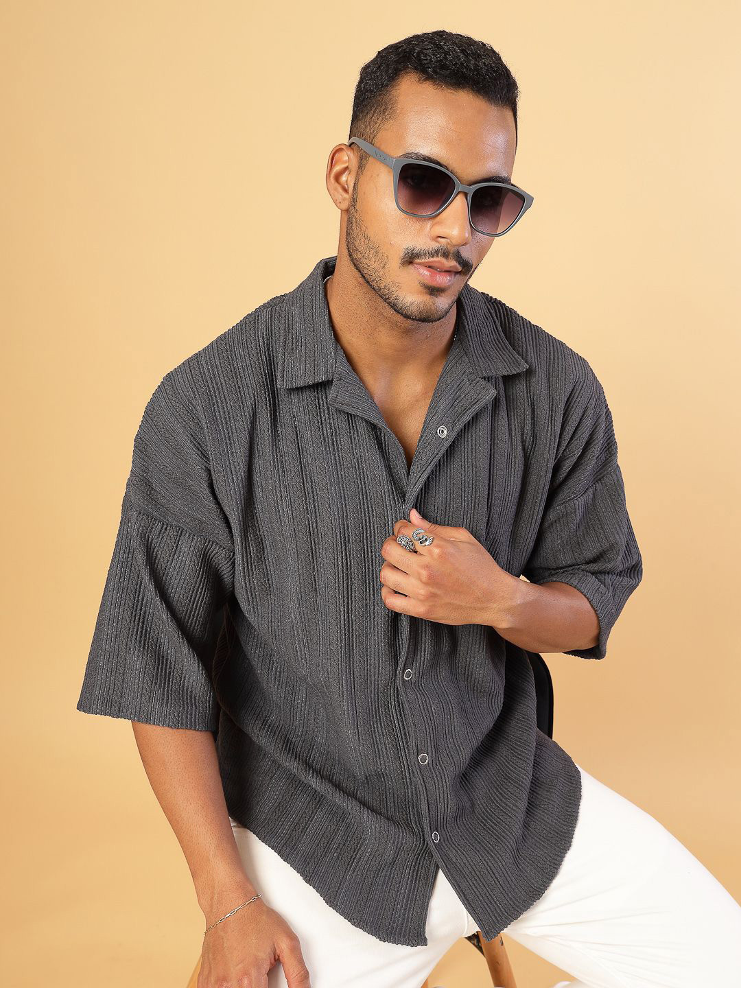 

Rigo Men Comfort Textured Oversized Casual Shirt, Grey