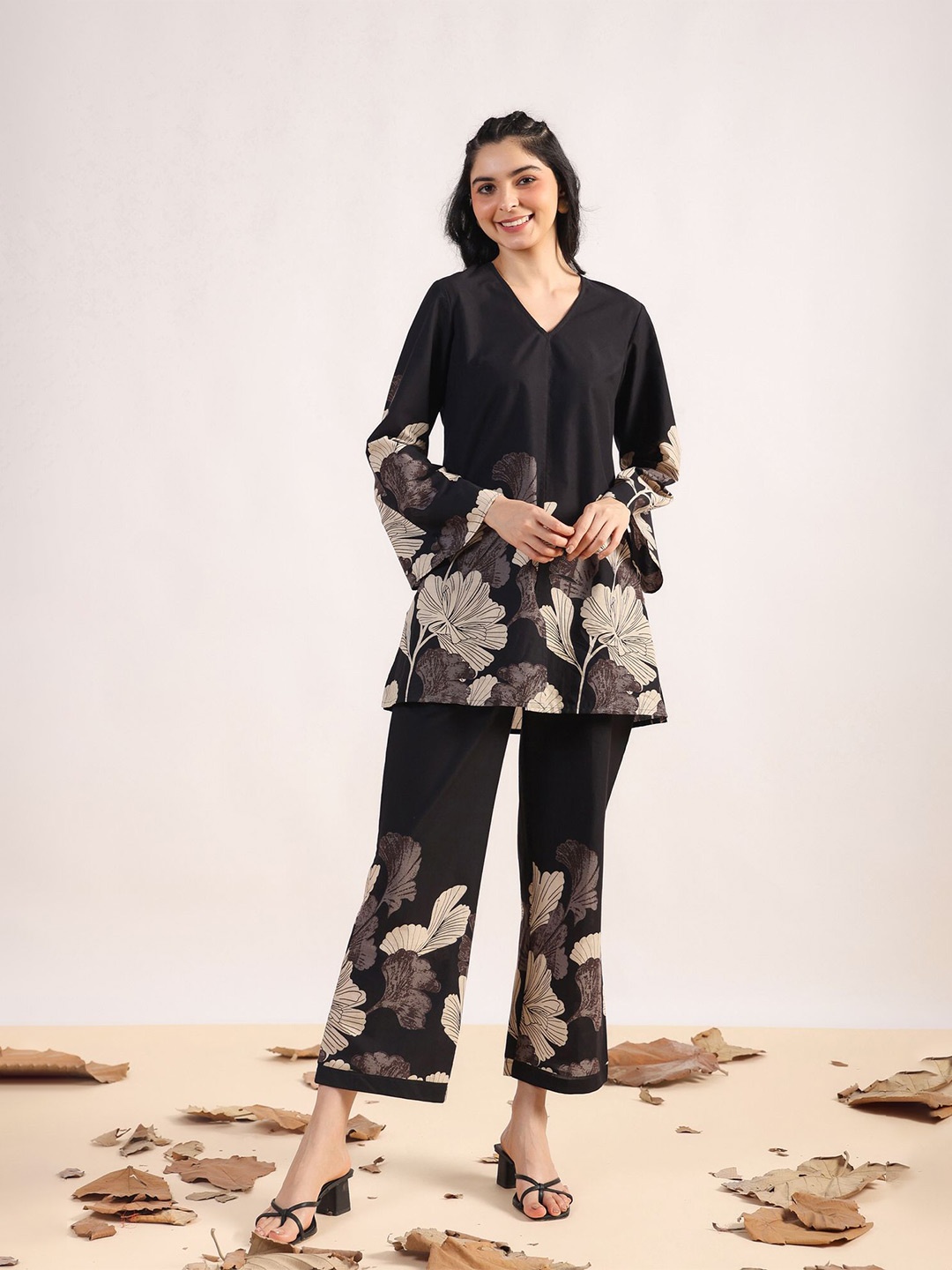 

JISORA Black Floral Printed Pure Cotton V-Neck Top With Trousers