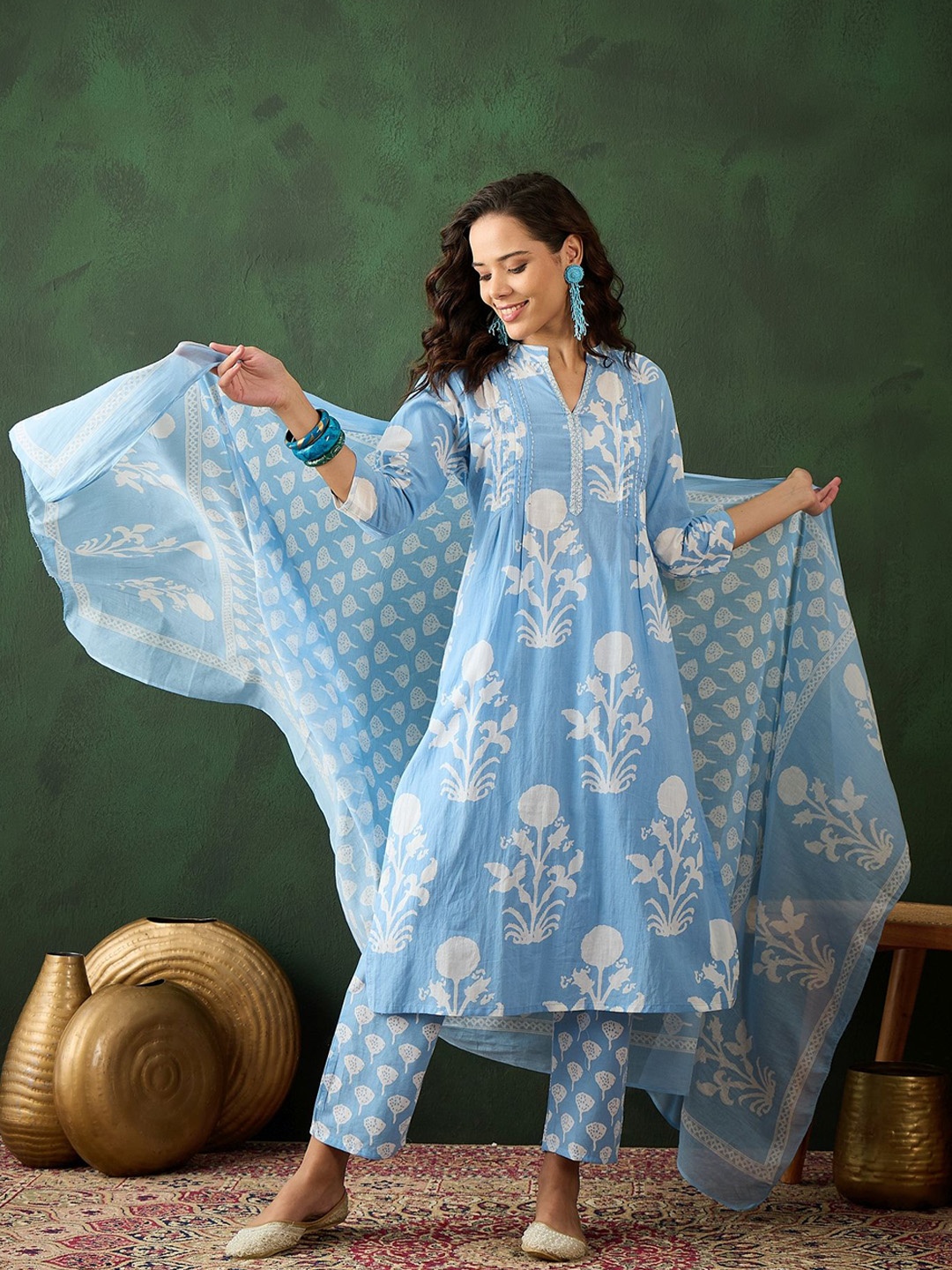 

Sangria Blue Floral Printed Mandarin Collar Pure Cotton Kurta With Trouser & Dupatta