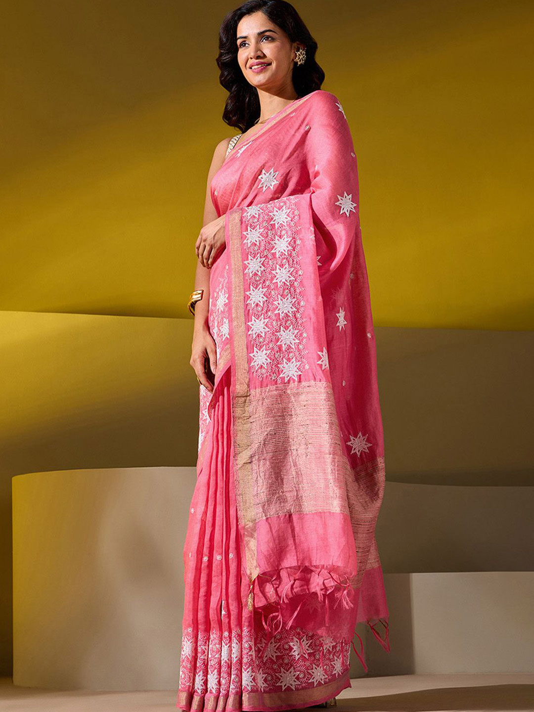 

Taneira Embroidered Pure Silk Saree, Pink