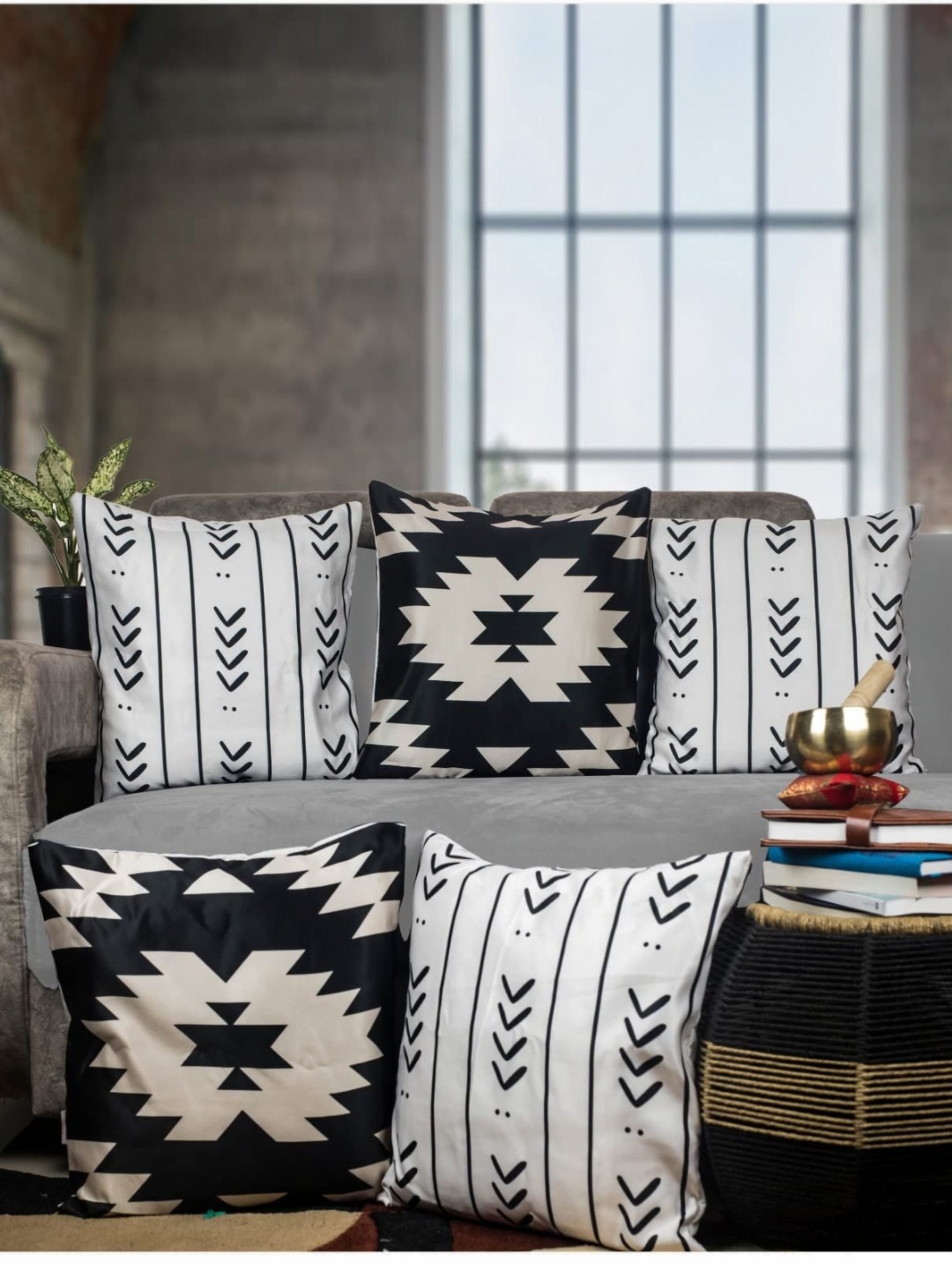 

Vendola Black & White 5 Pieces Geometric Satin Square Cushion Covers