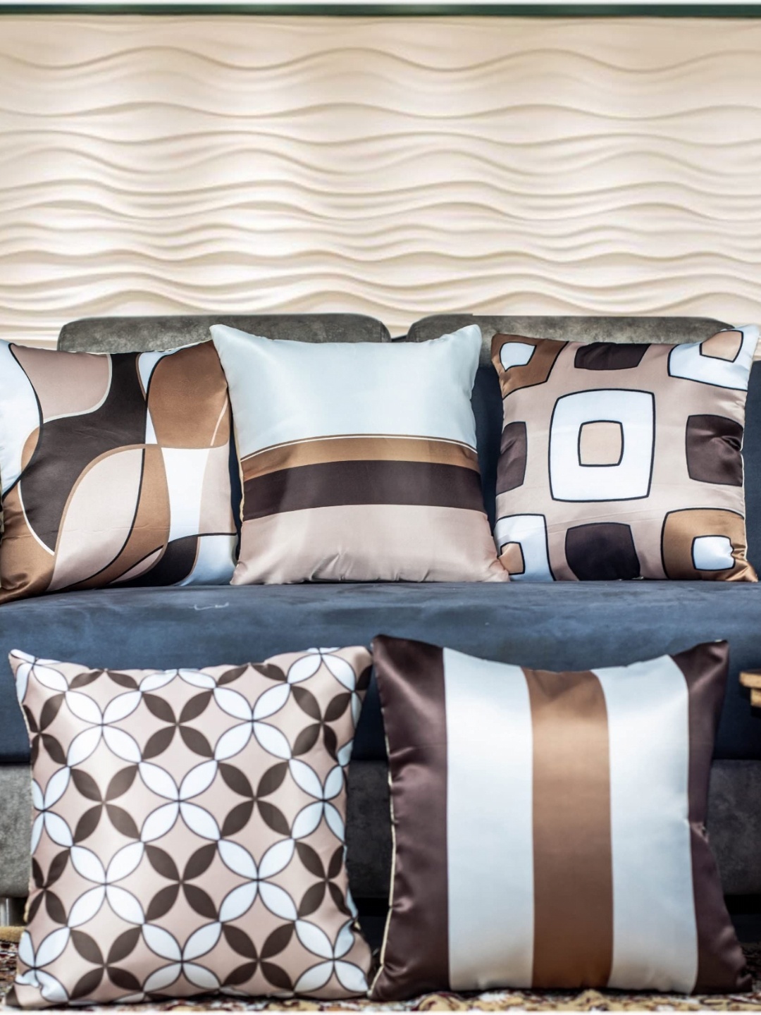 

Vendola Brown & White5 Pieces Geometric Printed Satin Square Cushion Covers