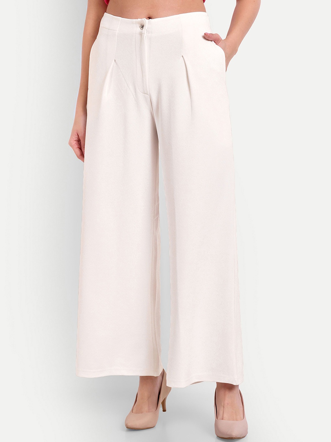 

Mast & Harbour Women Relaxed Flared High-Rise Pleated Trousers, White