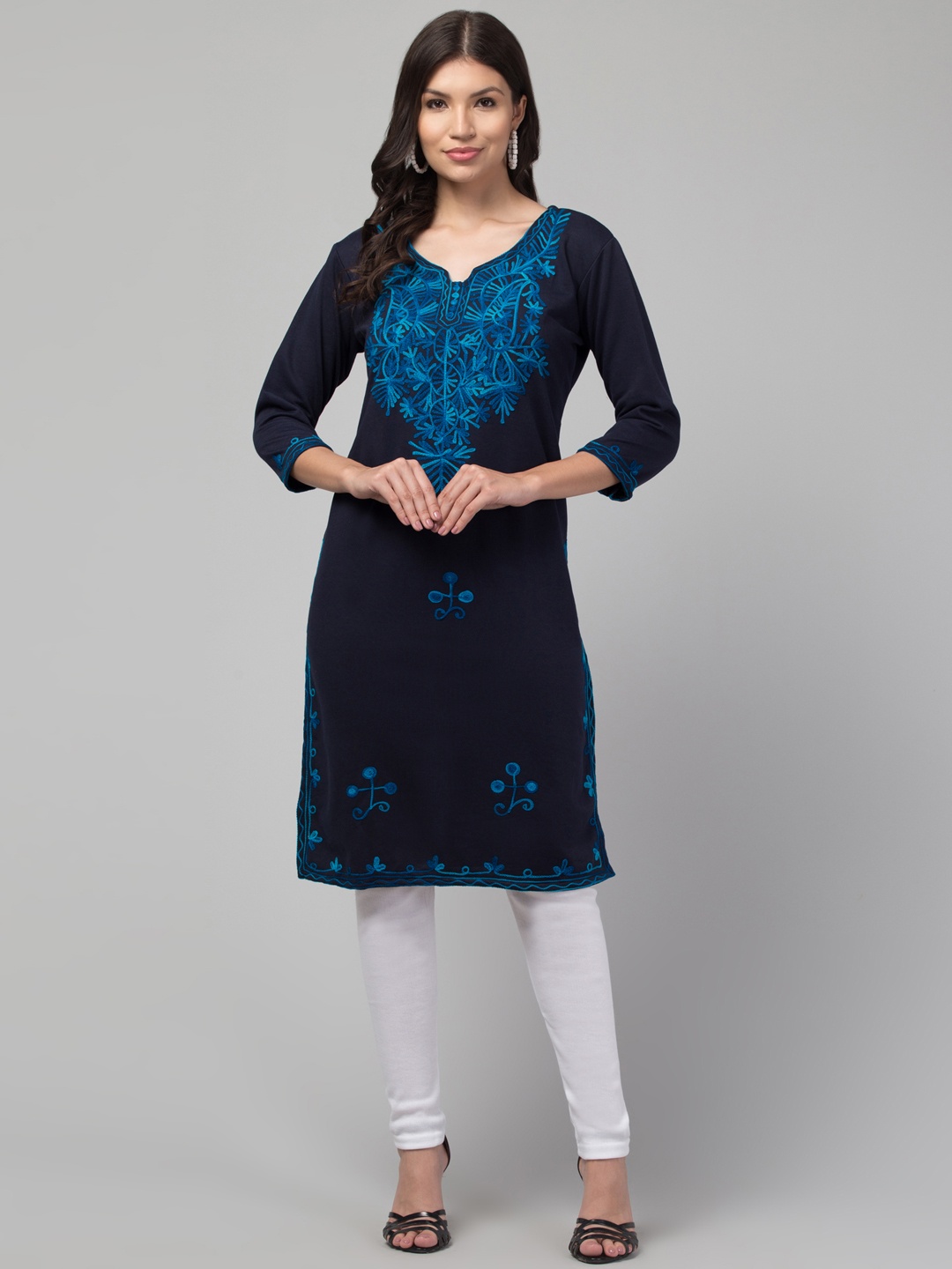 

Trend Level Women Embroidered Woollen Kurta, Navy blue