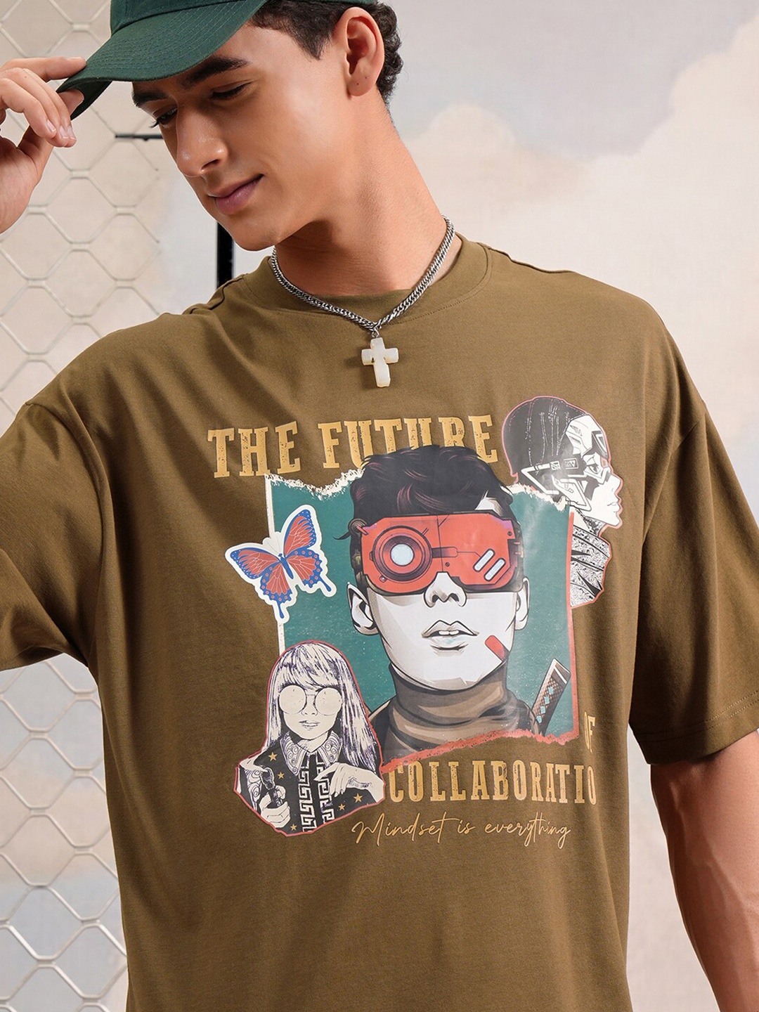 

HIGHLANDER Graphic Puff Printed Round Neck Oversized T-shirt, Brown