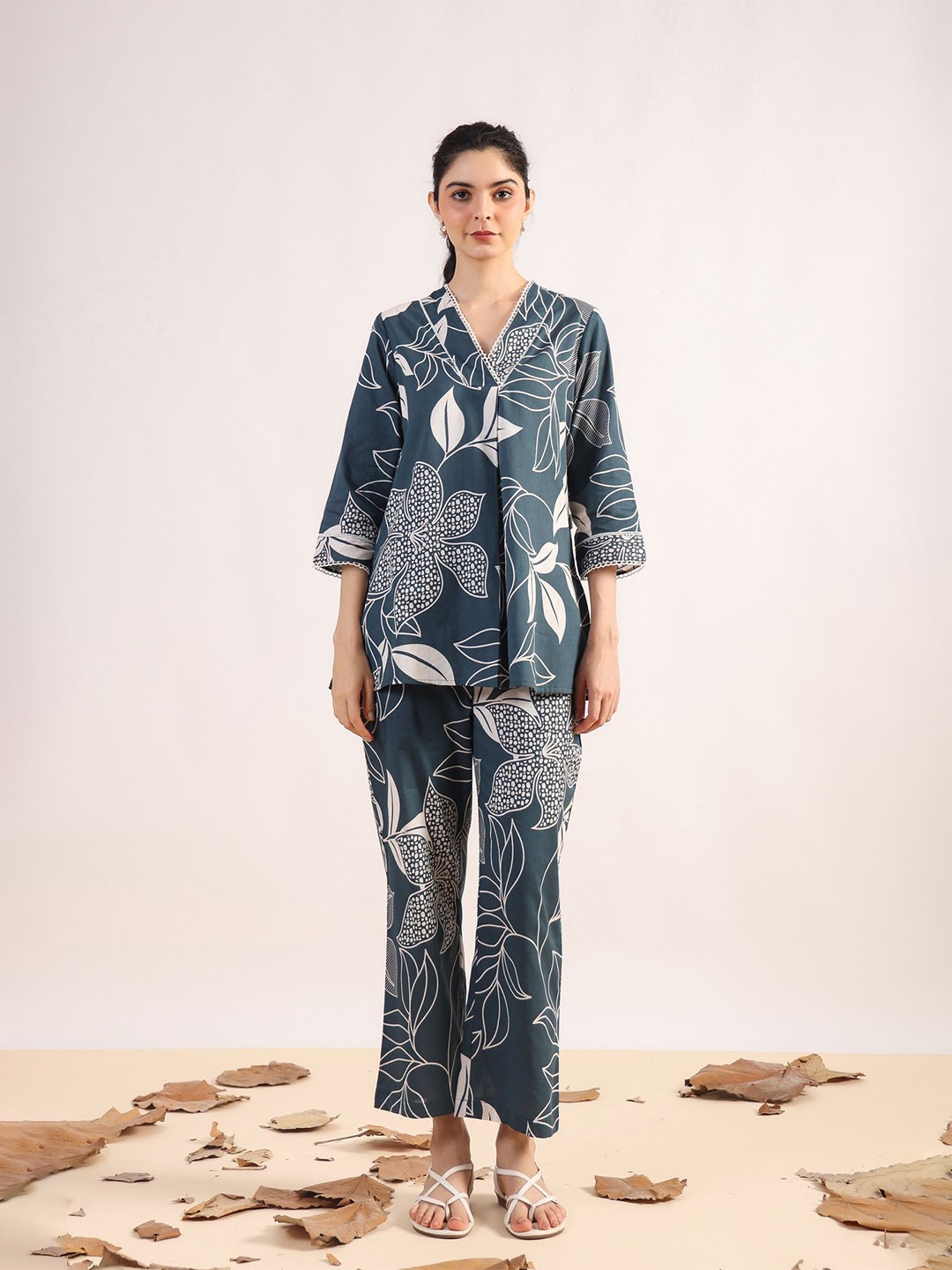

JISORA Blue Floral Printed V-Neck Pure Cotton Top With Trousers
