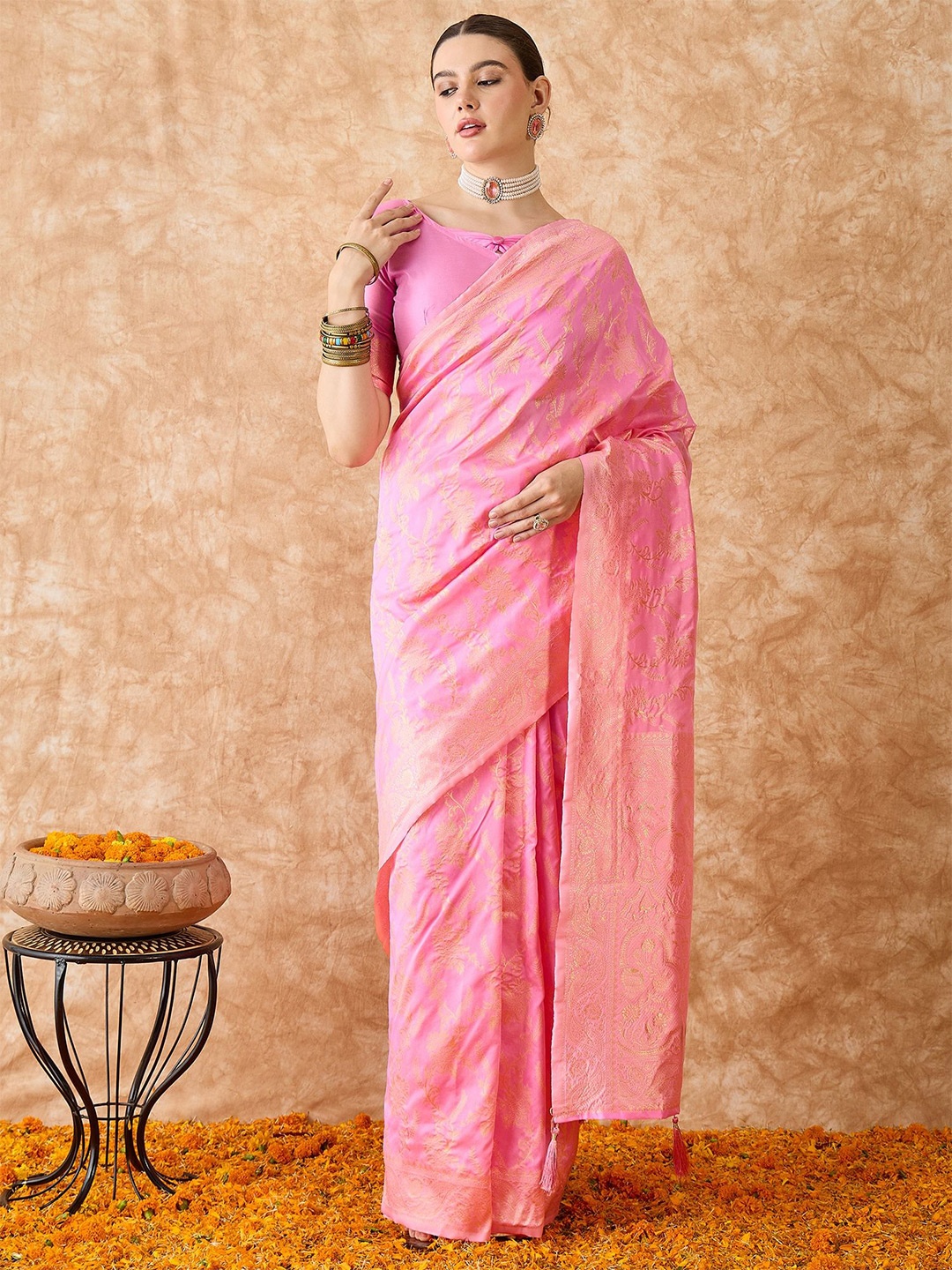 

Sangria Woven Design Banarasi Saree With Blouse Piece, Pink