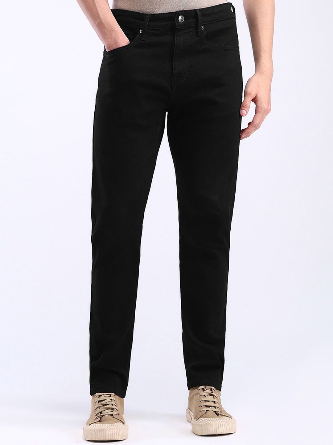 

Flying Machine Men Slim Fit Light Fade Stretchable Cotton Jeans, Black