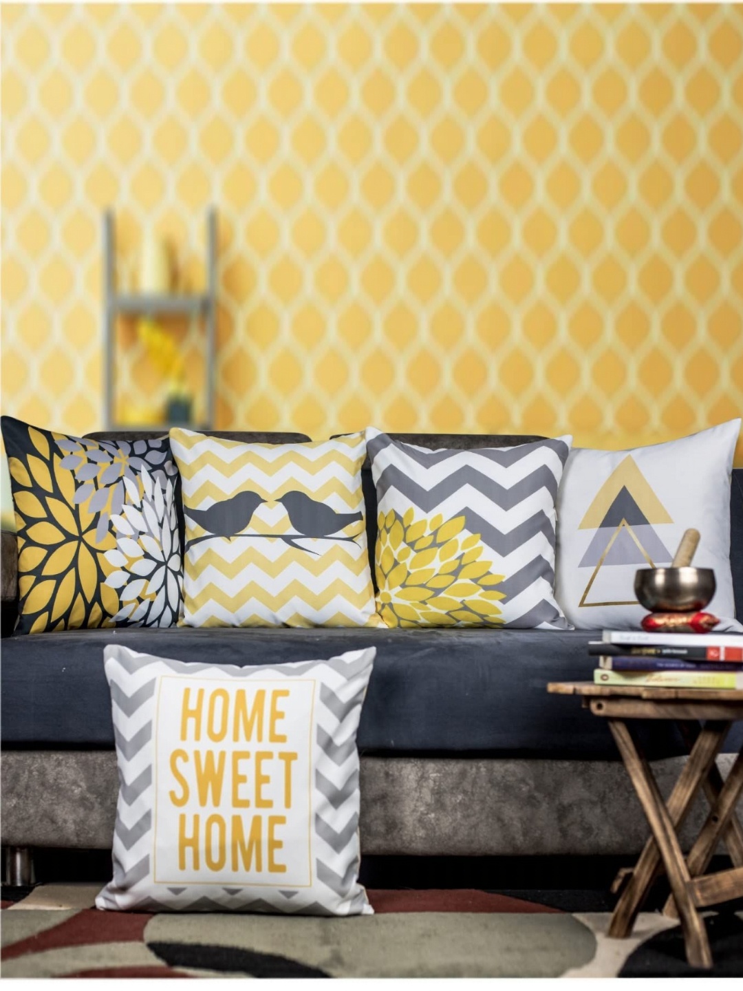 

Vendola Grey & White 5 Pieces Geometric Printed Square Cushion Covers