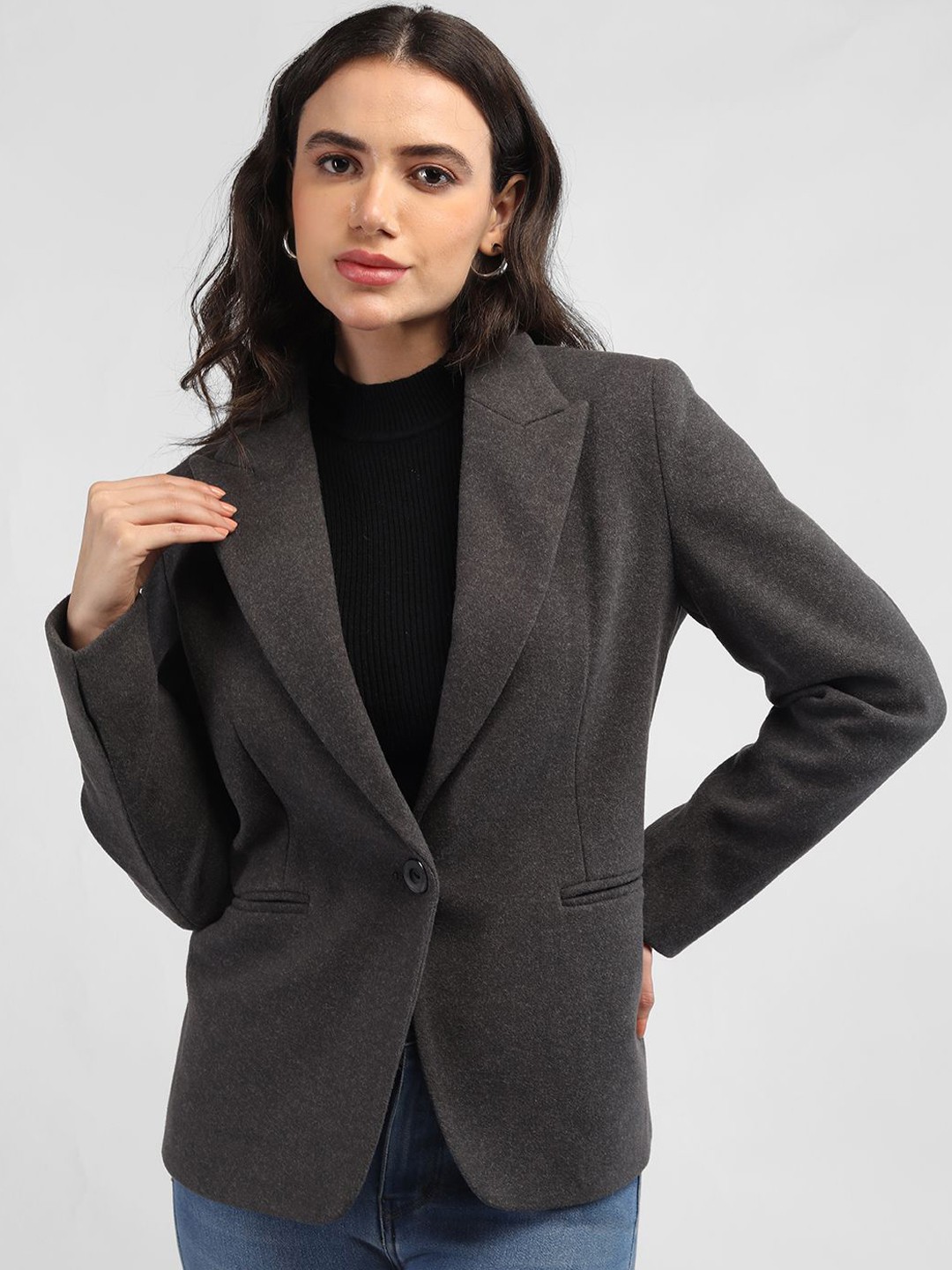 

LURE URBAN Women Notched Lapel Regular Fit Single-Breasted Blazer, Grey