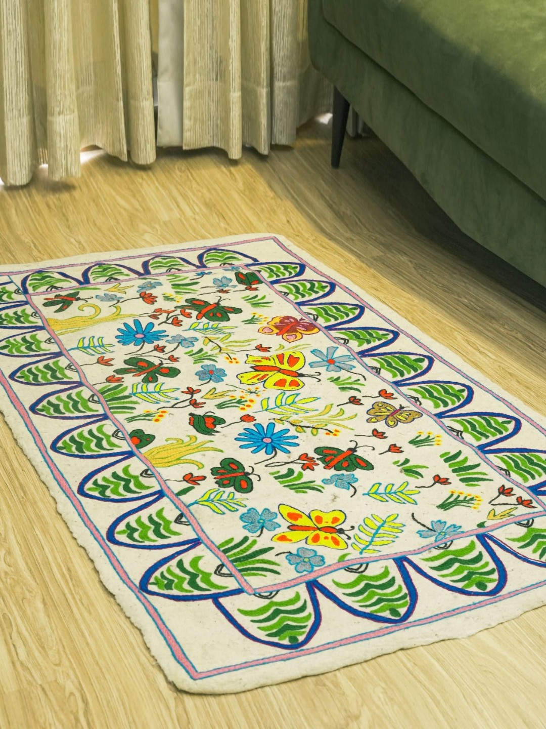 

Swadeh White & Green Ethnic Motifs Woollen Carpet