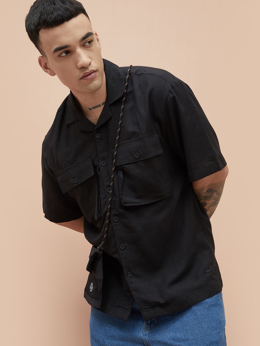 

Bossini Men Opaque Striped Casual Shirt, Black