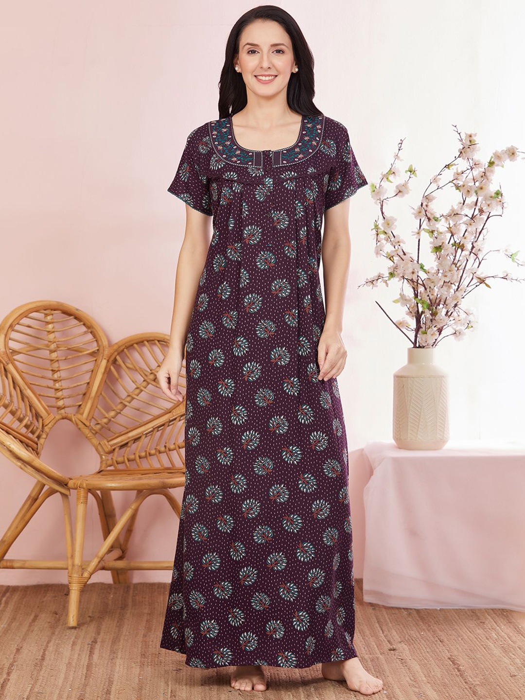 

Sand Dune Printed Maxi Nightdress, Burgundy