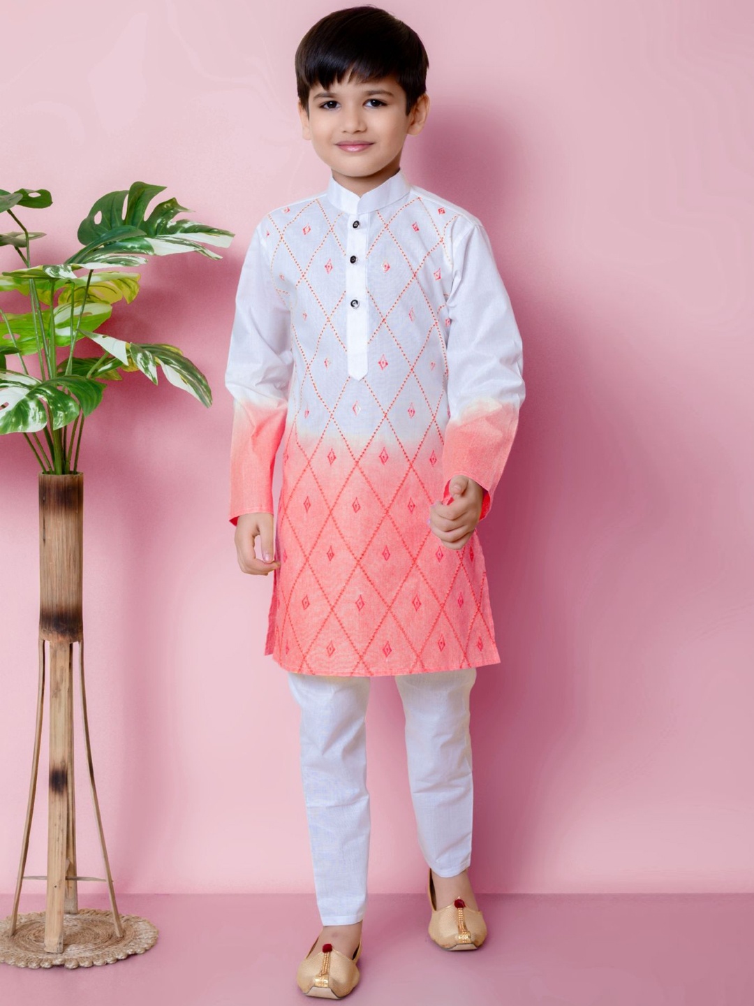 

NFC CREATION Boys Ethnic Motifs Embroidered Regular Thread Work Kurta with Pyjamas, Orange