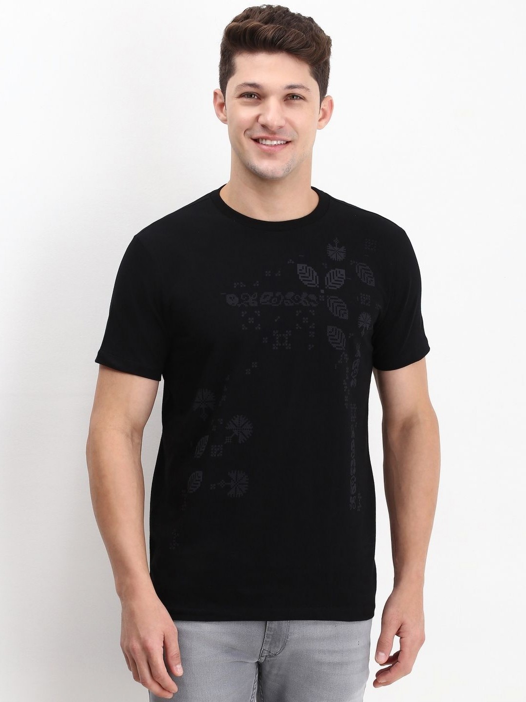 

Allen Solly Men Abstract Printed Round Neck Cotton Slim Fit T-shirt, Black