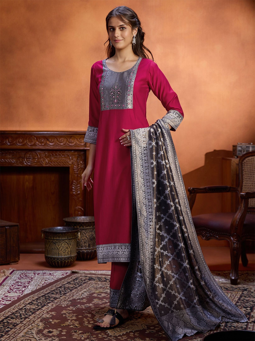 

WOMEN PLUS Yoke Design Regular Beads and Stones Kurta With Trousers & Dupatta, Red