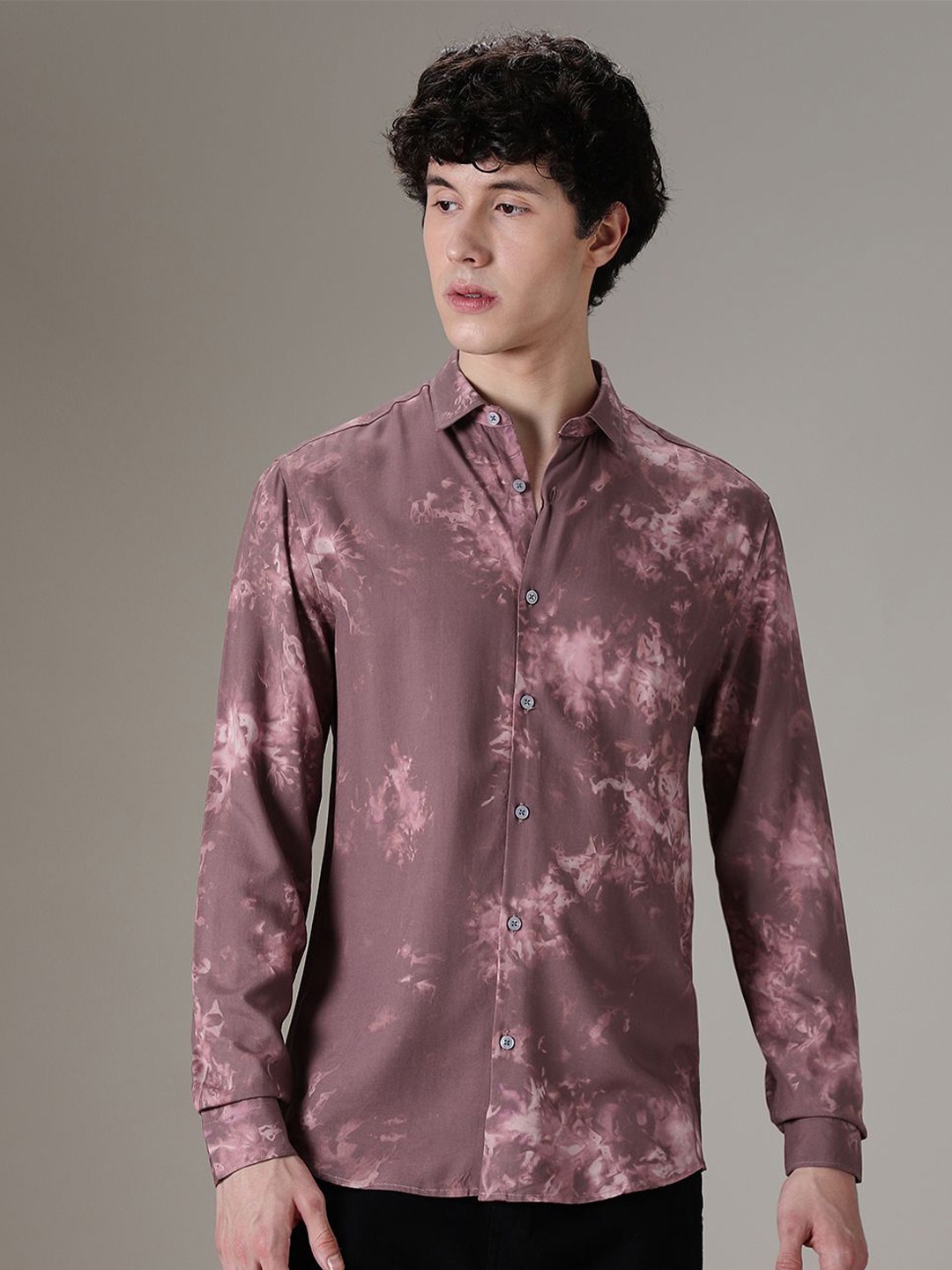 

Banana Club Men Classic Slim Fit Opaque Printed Casual Shirt, Mauve