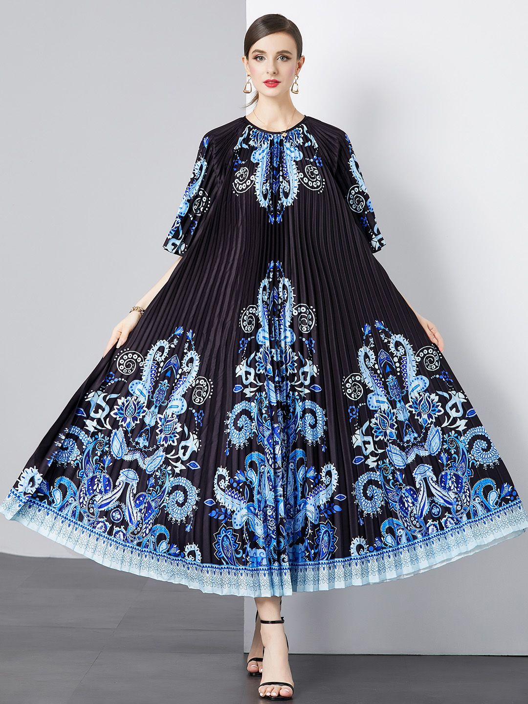 

JC Collection Women Ethnic Motifs Printed Regular Sleeve Maxi Dress, Blue