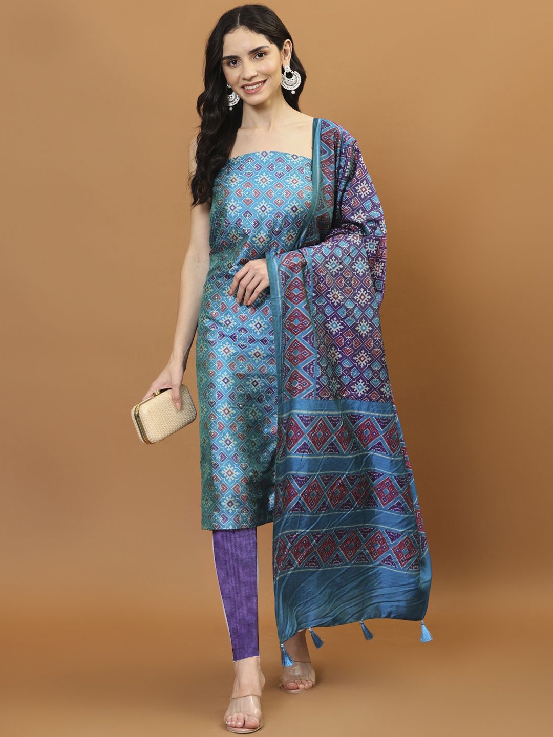 

Meena Bazaar Printed Unstitched Dress Material, Blue