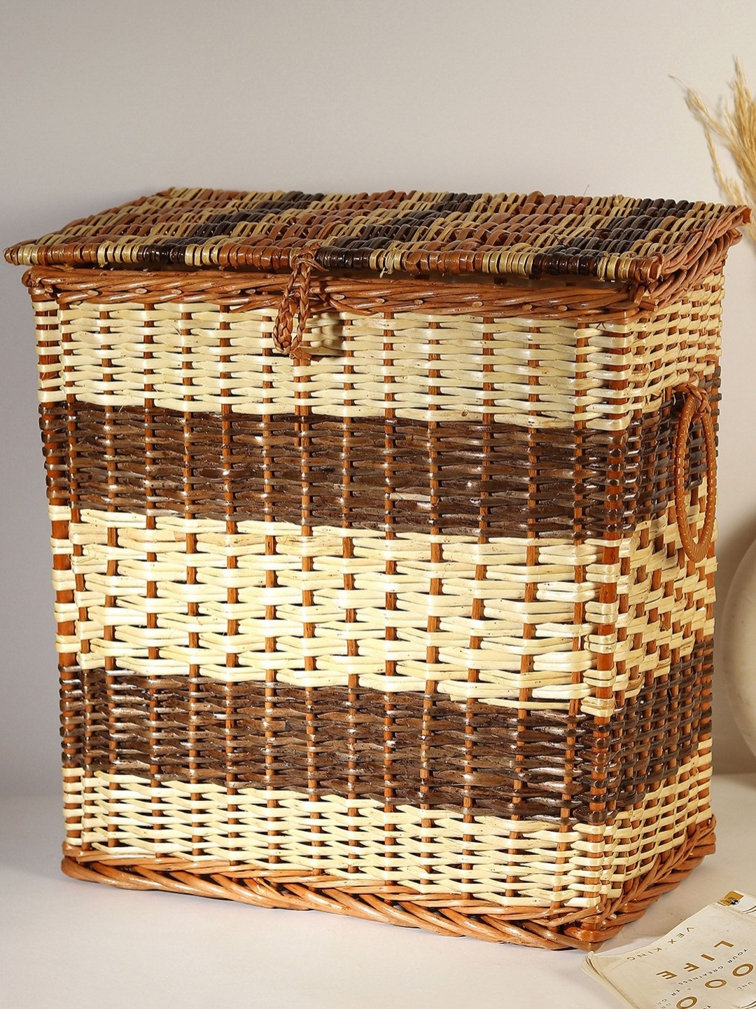 

HABERE INDIA Brown & Beige Textured Bamboo Laundry Basket With Lid