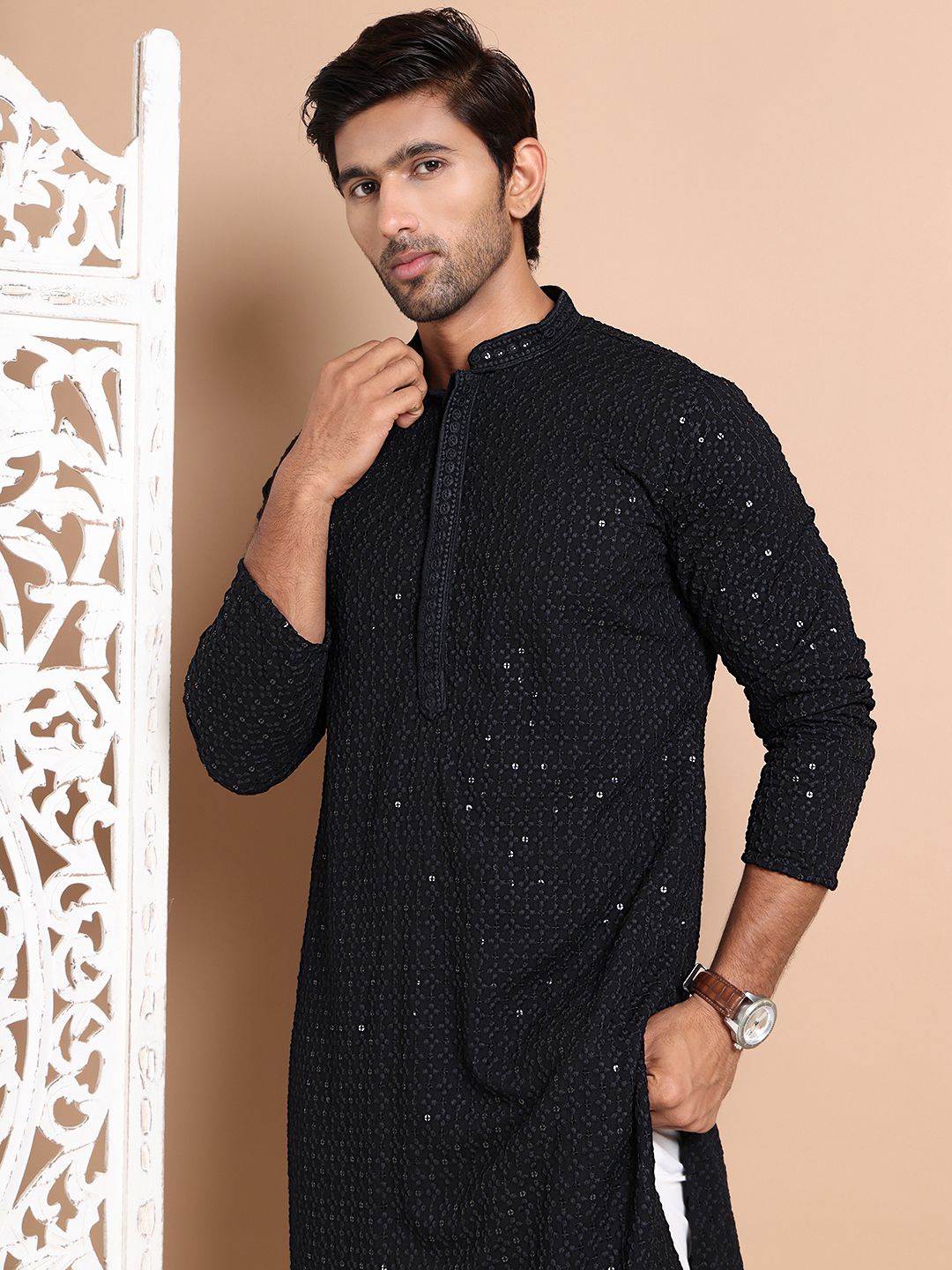 

Anouk Men Floral Embroidered Sequinned Kurta, Black