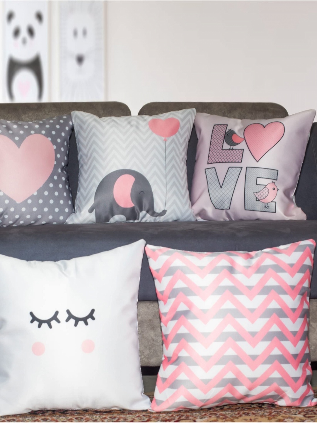 

Vendola Pink & White 5 Pieces Geometric Square Cushion Covers