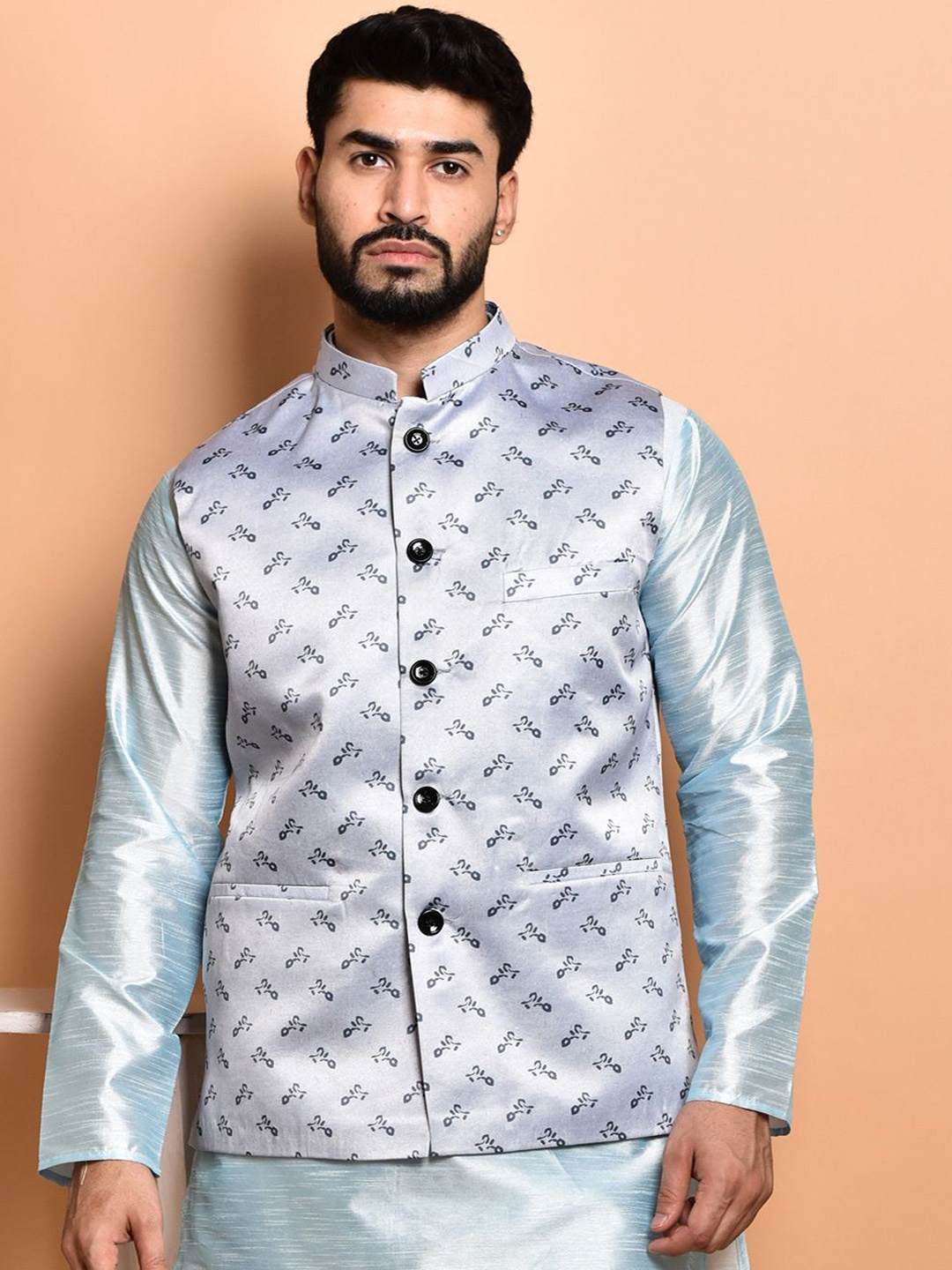 

PRINTCULTR Men Regular Pure Silk Kurta with Trousers, Blue