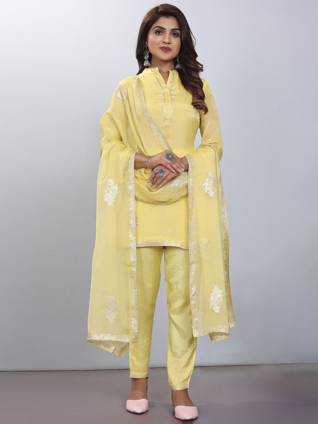 

JIVORA Floral Embroidered Mandarin Collar Straight Kurta with Pyjama & Dupatta, Yellow