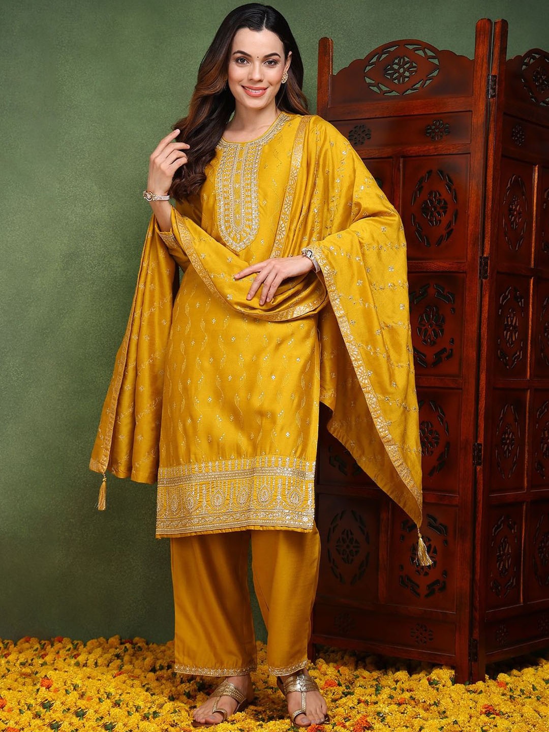 

AHIKA Women Floral Embroidered Regular Sequinned Kurta with Palazzos & With Dupatta, Mustard