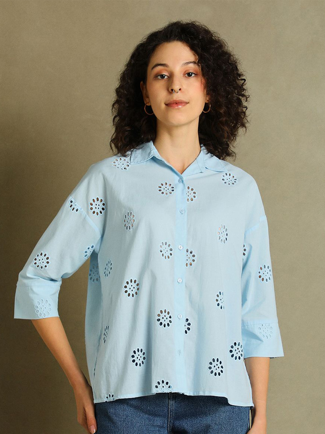 

DL Woman Schiffli Spread Collar Relaxed Fit Cotton Casual Shirt, Blue