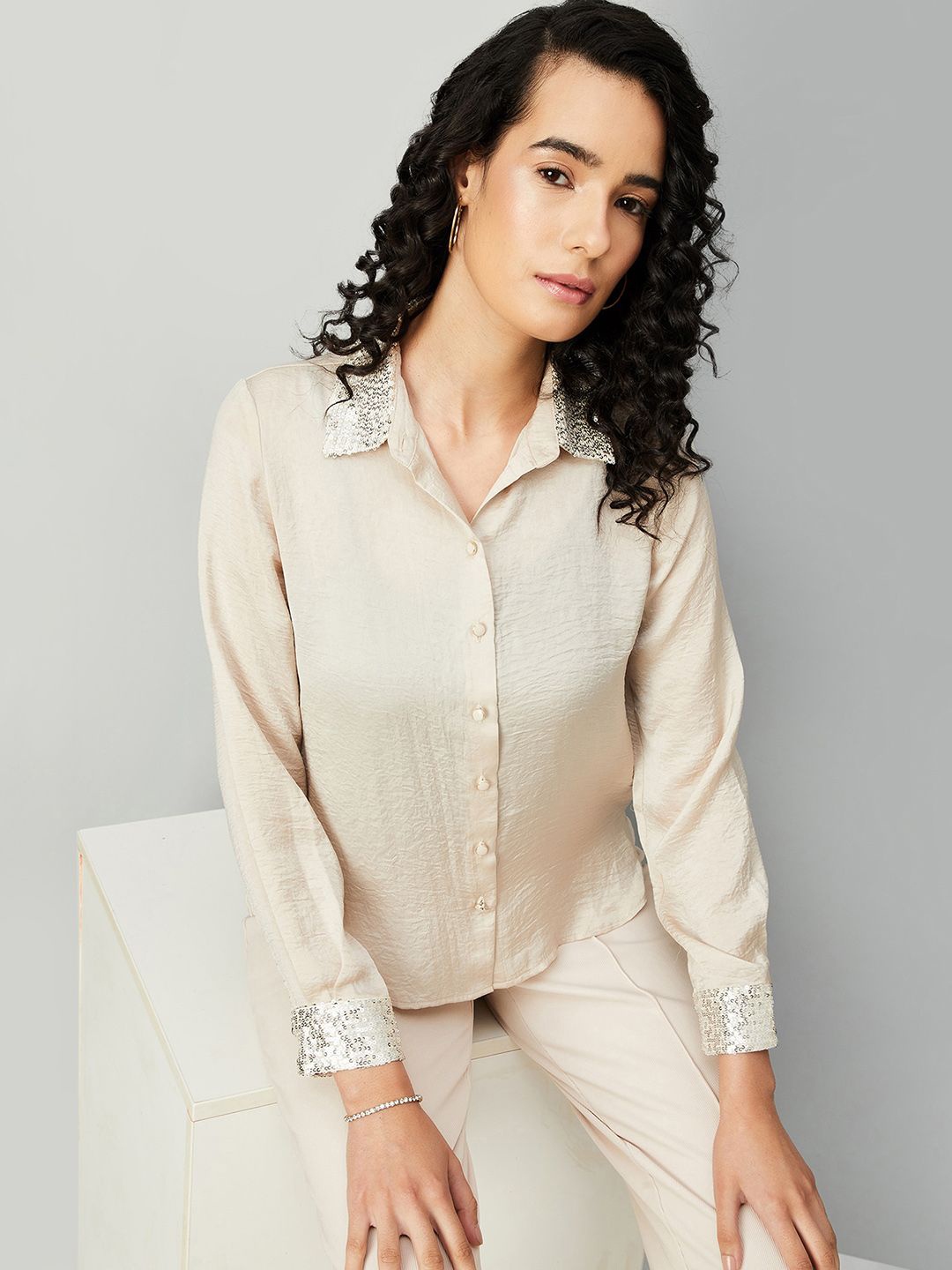 

max Women Spread Collar Solid Casual Shirt, Beige