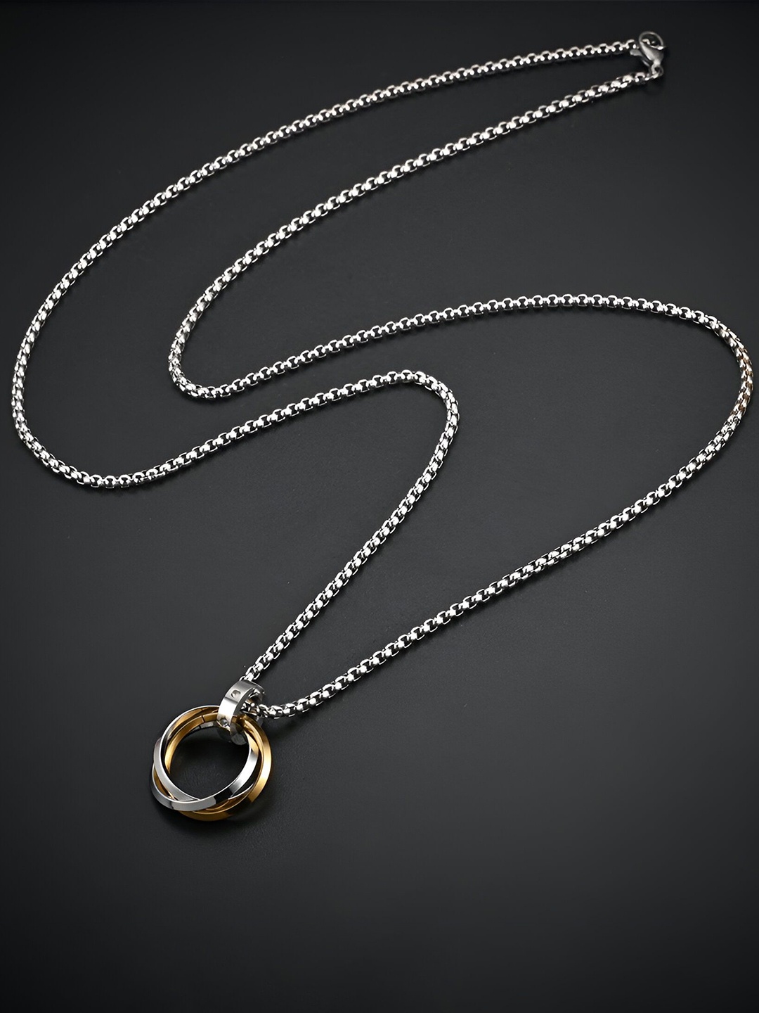 

Minprice Silver-Plated Spherical Pendants with Chains