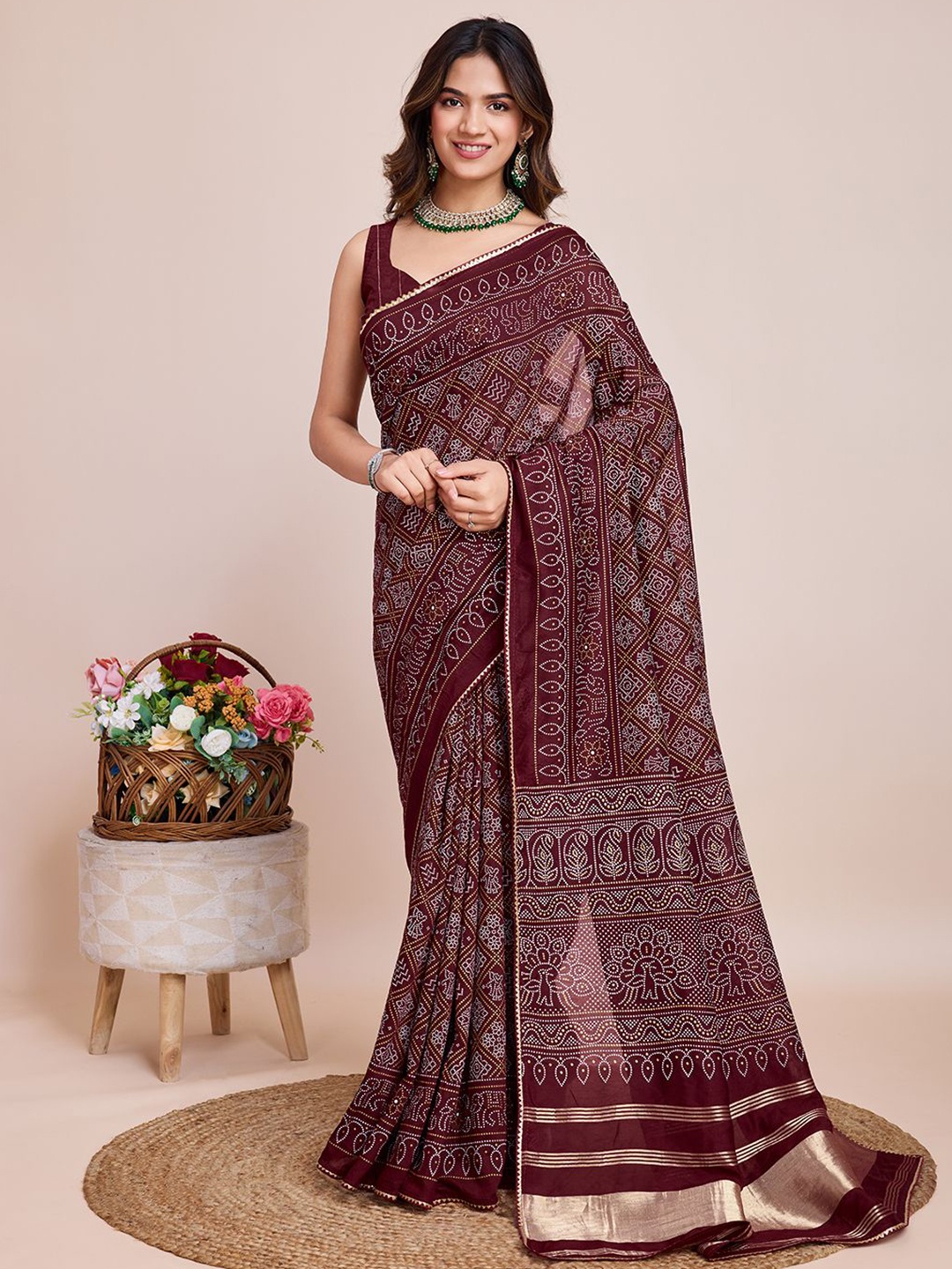

bansari textiles Bandhani Zari Silk Cotton Bandhani Saree, Maroon
