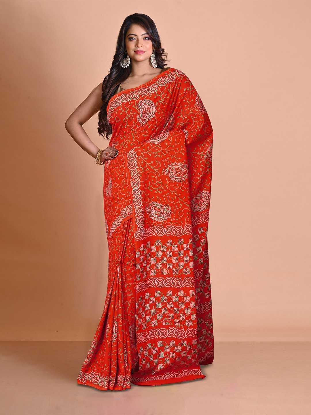 

Unnati Silks Ethnic Motifs Pure Cotton Handloom Block Print Saree, Red