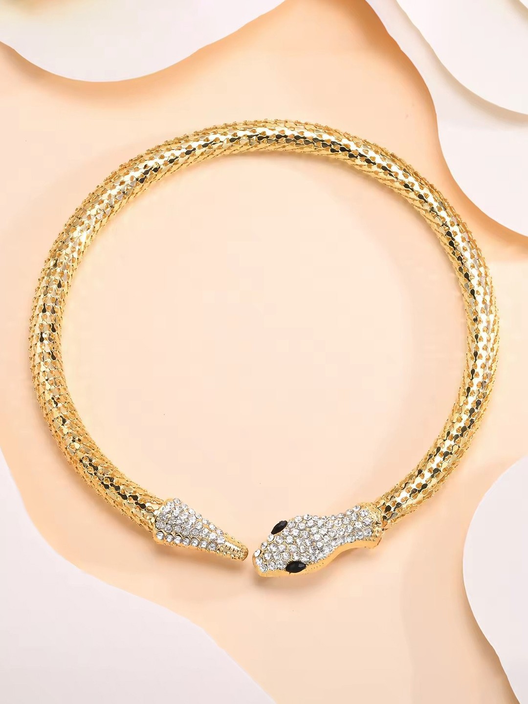 

DIVASTRI Gold-Plated Anti-tarnish Necklace