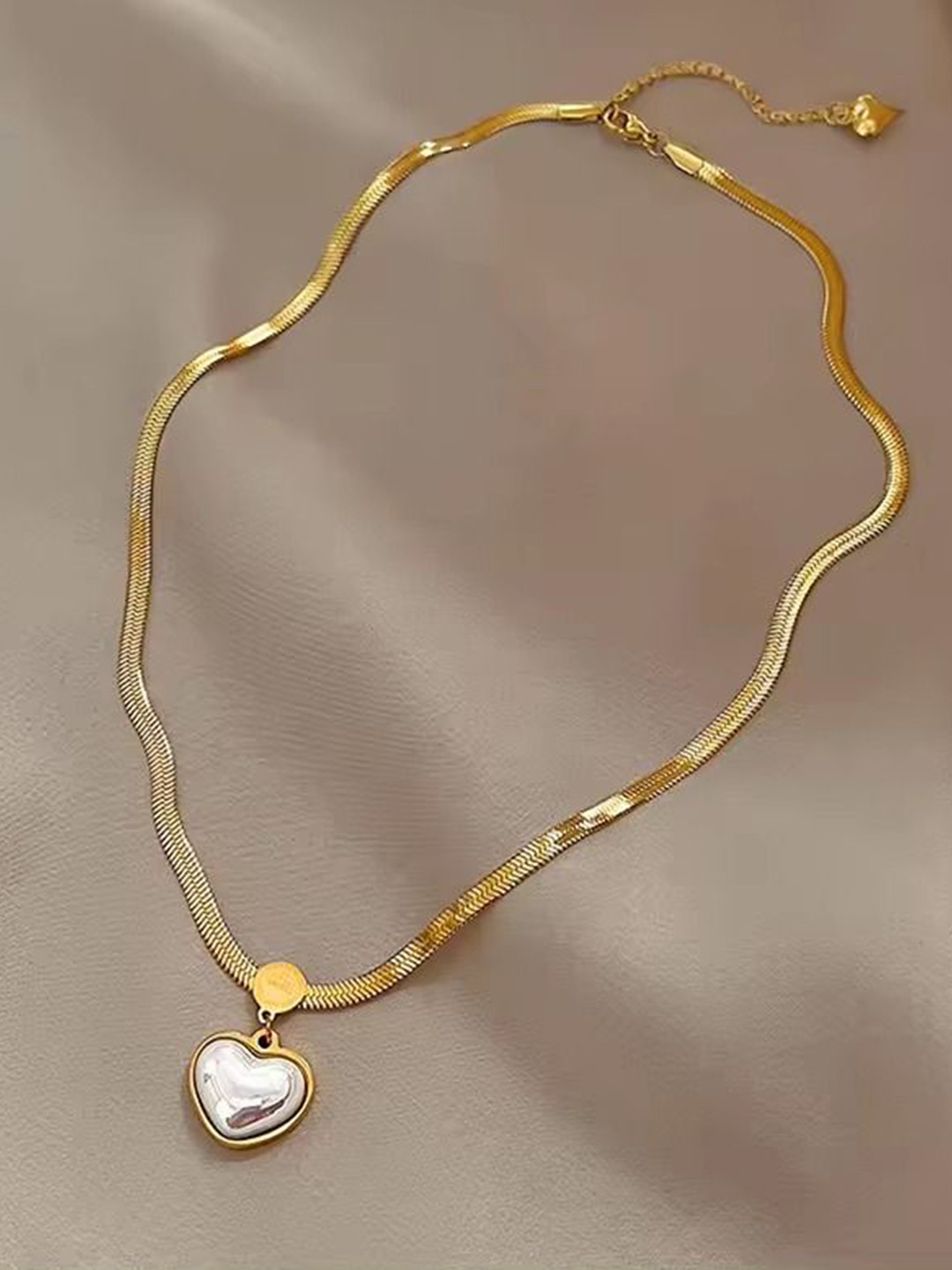 

DIVASTRI Gold-Plated Anti Tarnish Necklace